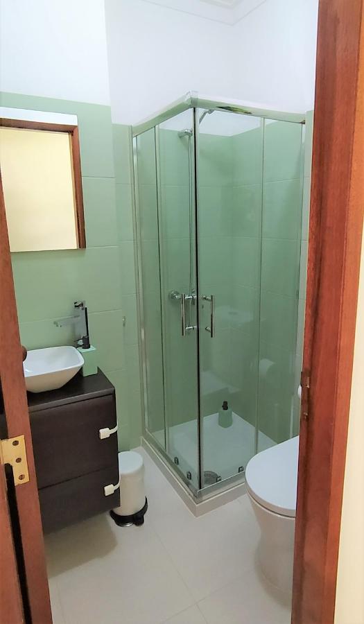 Large Apartment Near The Beach And Lisbon Costa de Caparica Zewnętrze zdjęcie